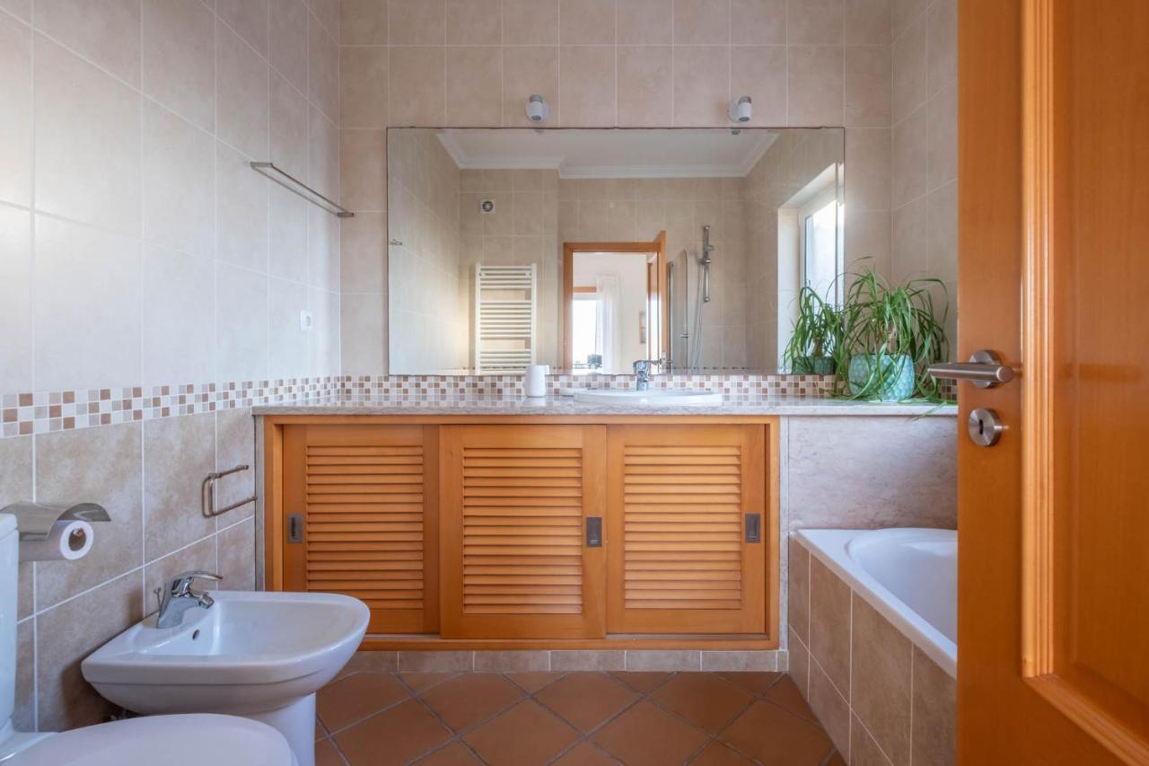 Stunning Sea View Apartment Praia D'El Rey Praia del Rei Екстериор снимка